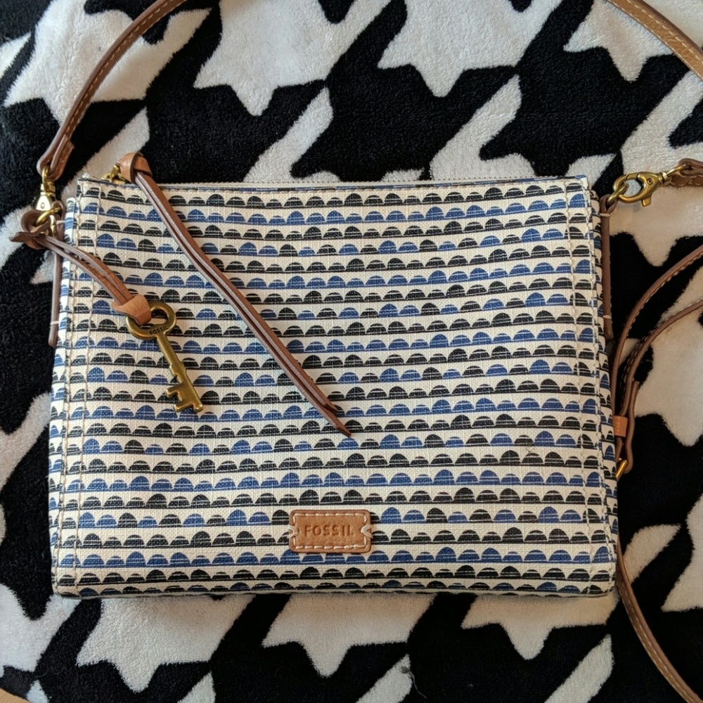 Fossil Small Crossbody 👜